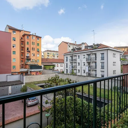 Apartment Bright And Quiet With Terrace - M3 Lodi 10min Milan