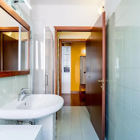 Apartment Bright And Quiet With Terrace - M3 Lodi 10min