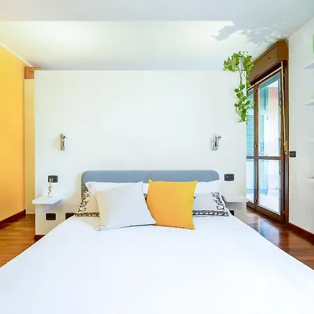 Apartment Bright And Quiet With Terrace - M3 Lodi 10min