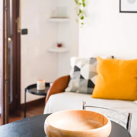 Bright And Quiet With Terrace - M3 Lodi 10min *