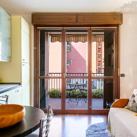 Apartment Bright And Quiet With Terrace - M3 Lodi 10min *